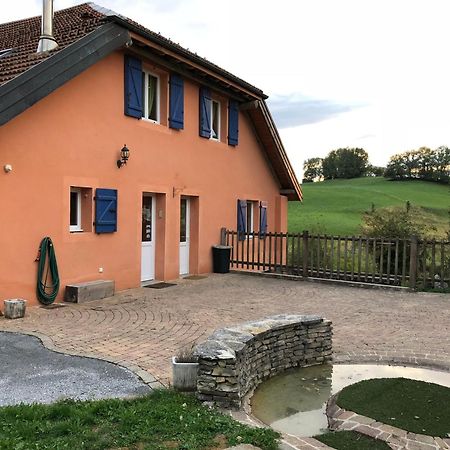 Bed and Breakfast Le Moulin Des Oyes Censeau Exterior foto