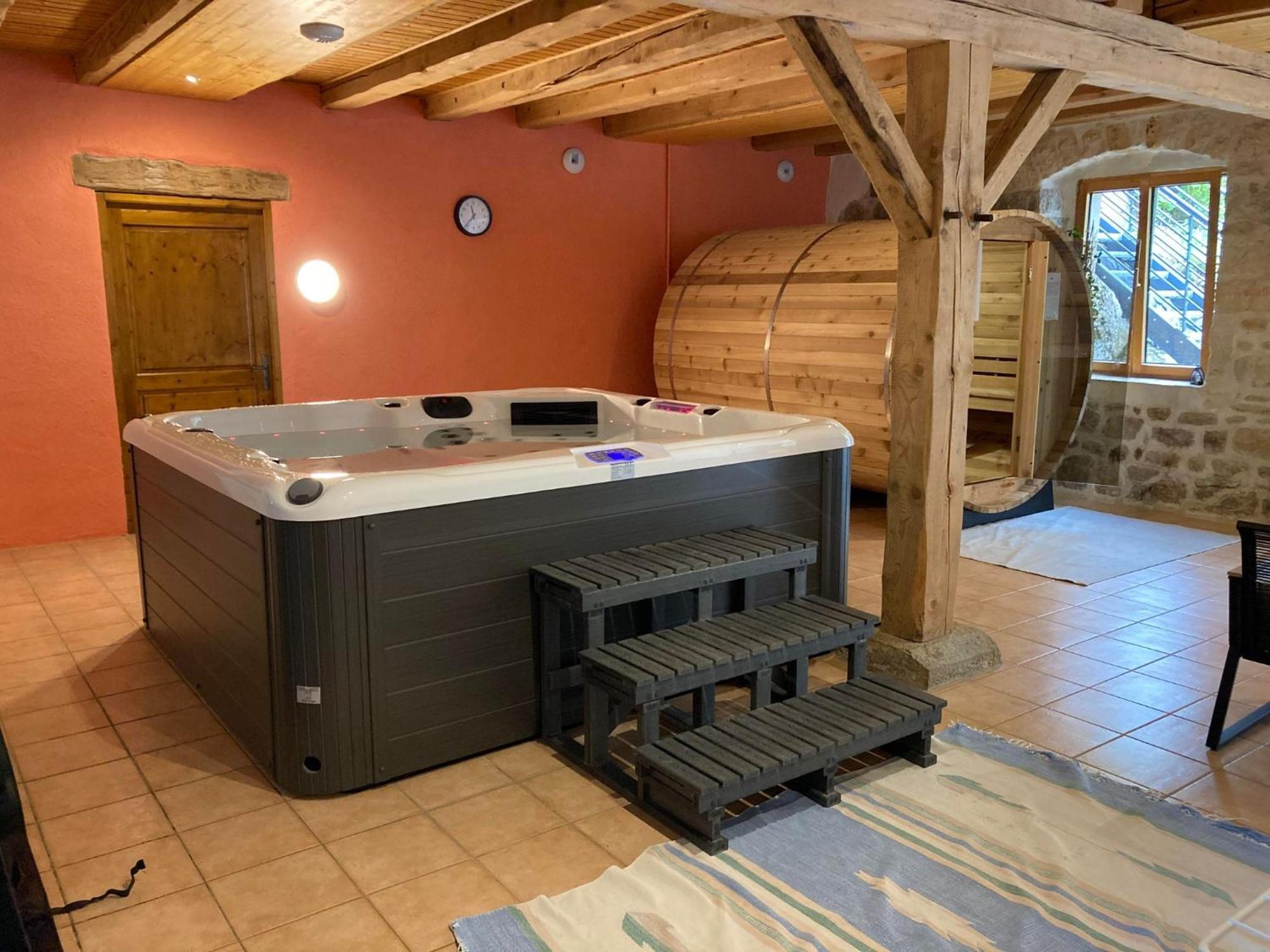 Bed and Breakfast Le Moulin Des Oyes Censeau Exterior foto